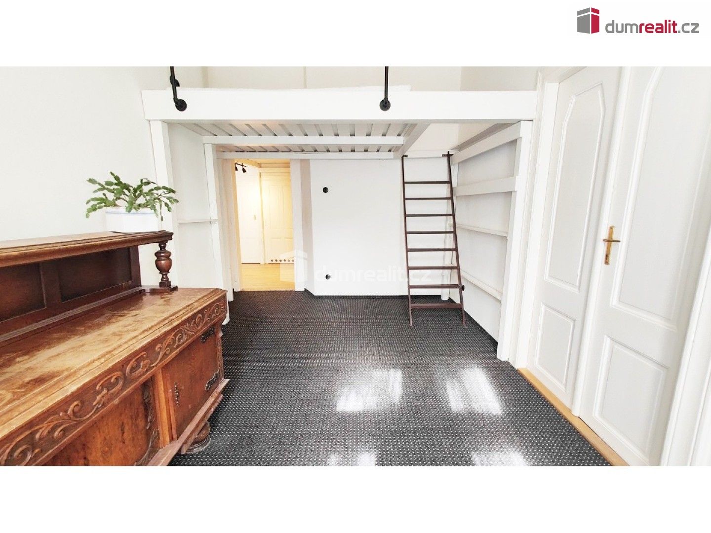 3+kk, Bieblova, Praha, 65 m²