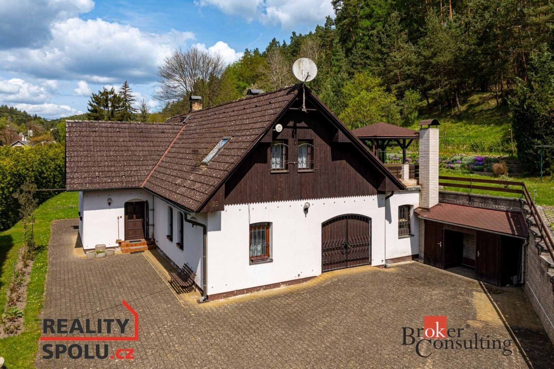 Rodinné domy, Dolní Krupá, 226 m²
