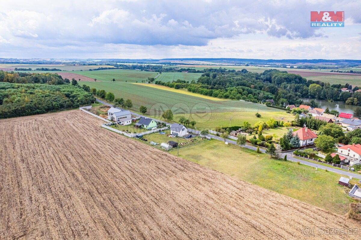 Prodej pozemek - Svojšice u Kolína, 281 07, 1 000 m²