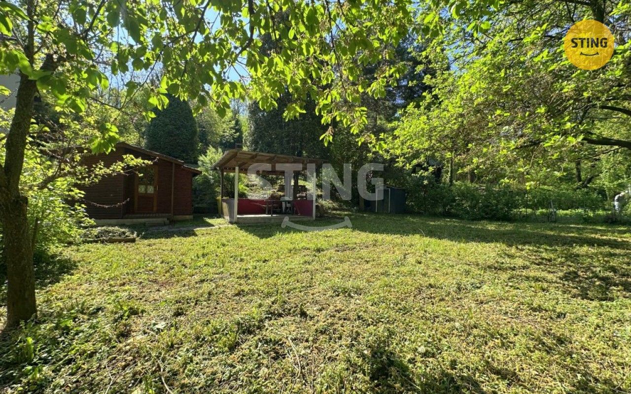 Zahrady, Rebešovice, 397 m²