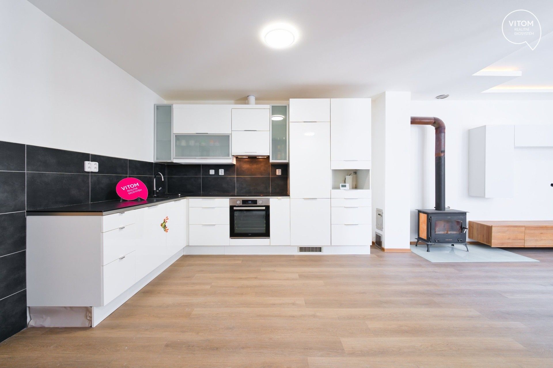 Pronájem rodinný dům - Hostěrádky-Rešov, 160 m²