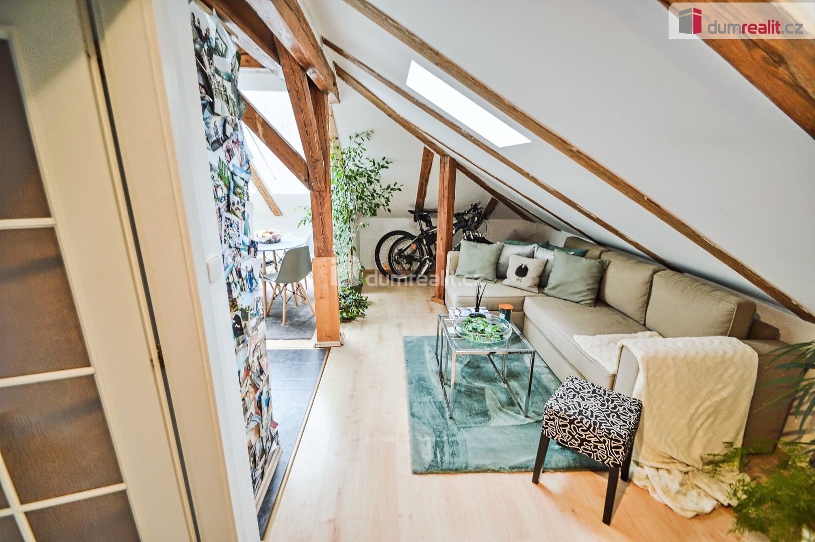 2+kk, Na Zatlance, Praha, 53 m²