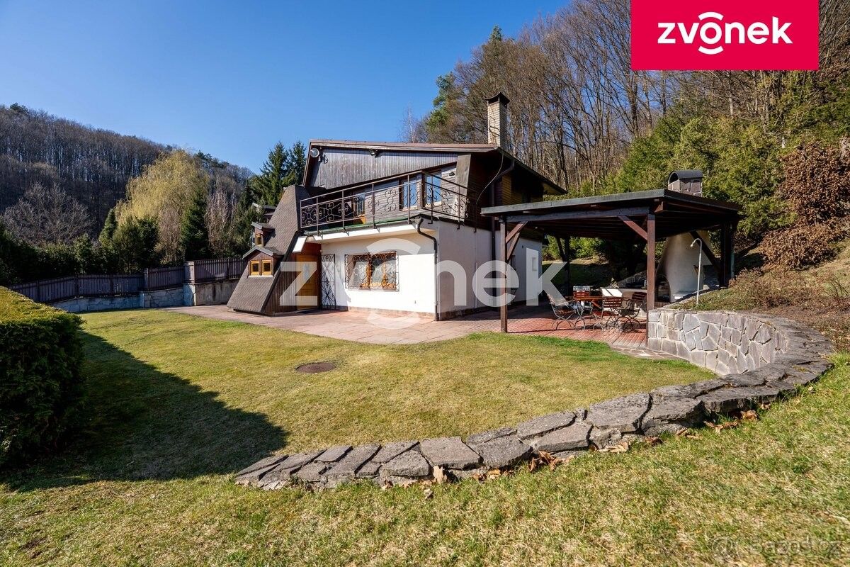 Prodej dům - Luhačovice, 763 26, 1 331 m²