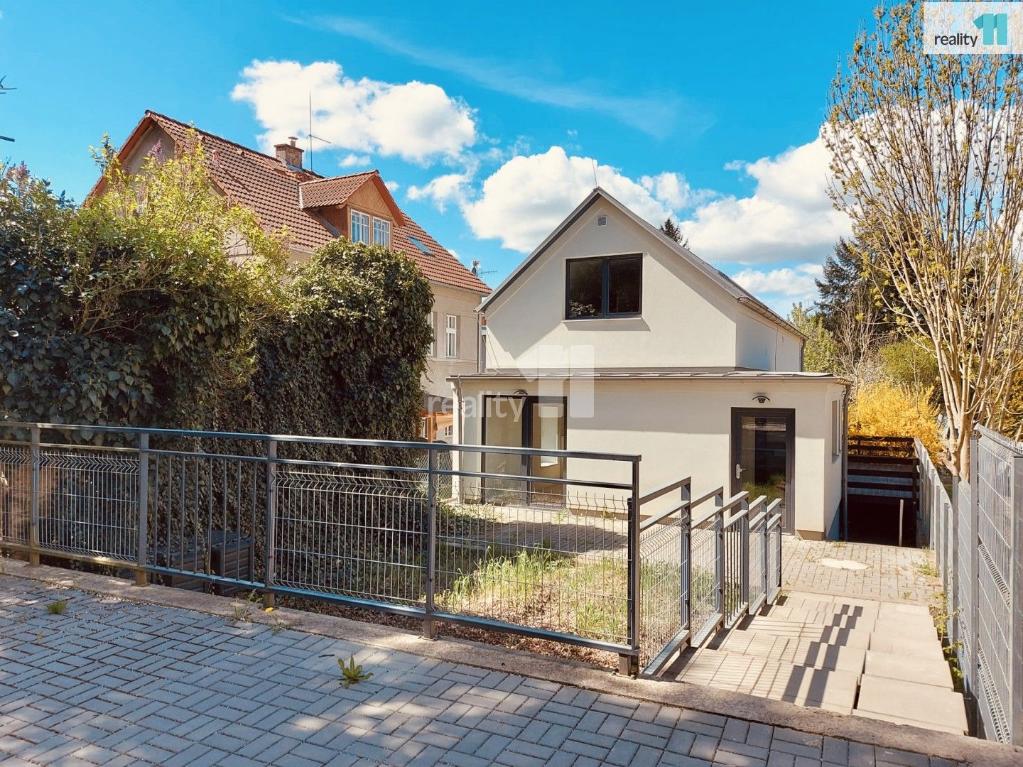 Rodinné domy, K Dubovému mlýnu, Praha, 94 m²