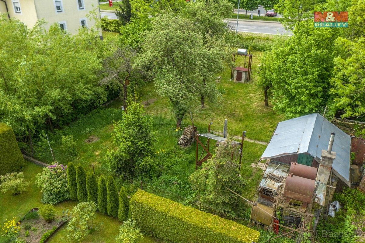 Prodej pozemek pro bydlení - Praha, 190 16, 822 m²