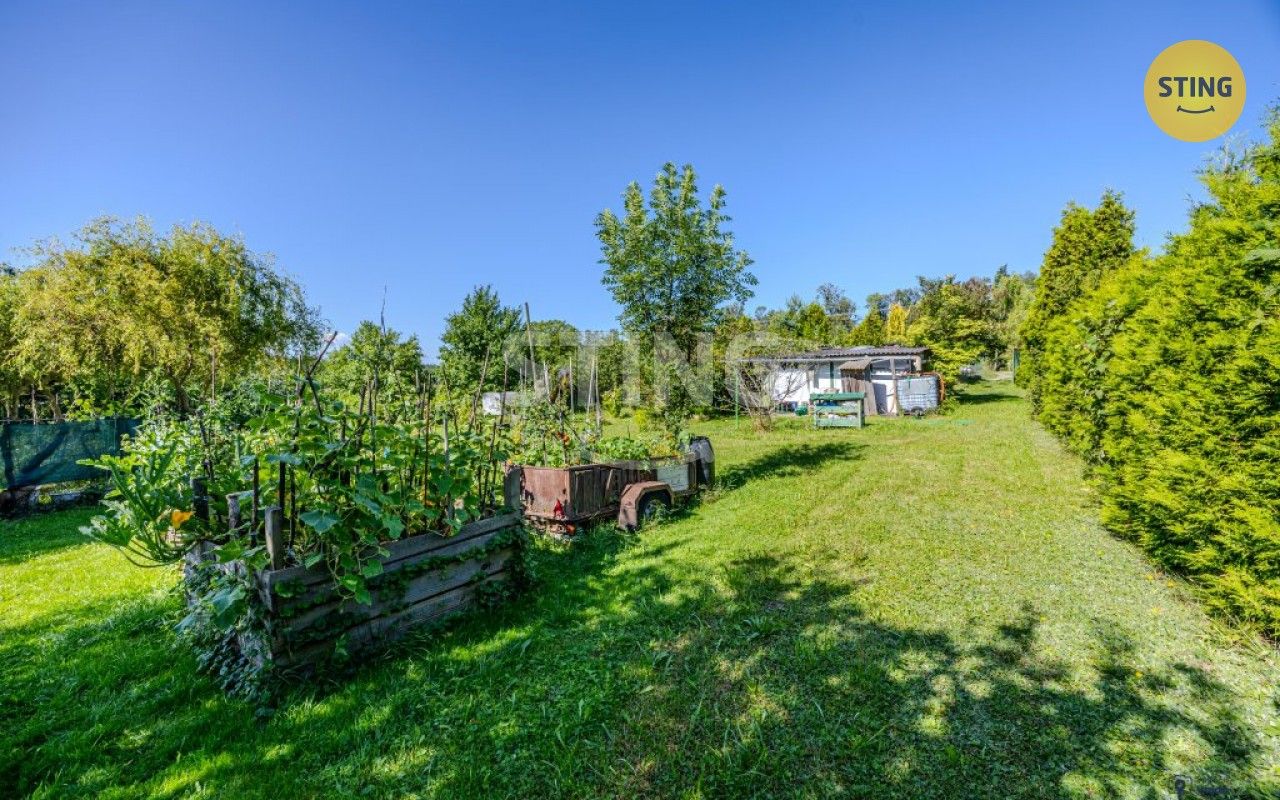 Zahrady, Skalice, Frýdek-Místek, 1 270 m²