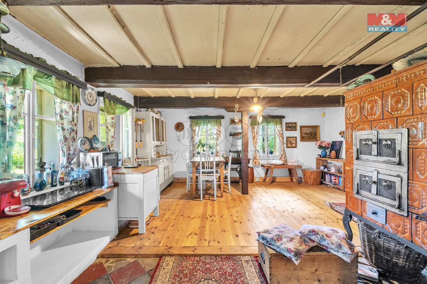 Prodej rodinný dům - Nouzov, Litíč, 220 m²
