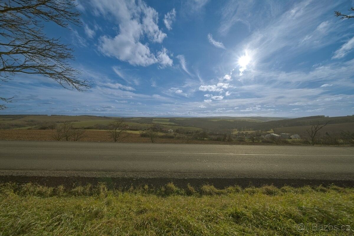 Prodej pozemek pro bydlení - Bílovice u Uherského Hradiště, 687 12, 2 474 m²