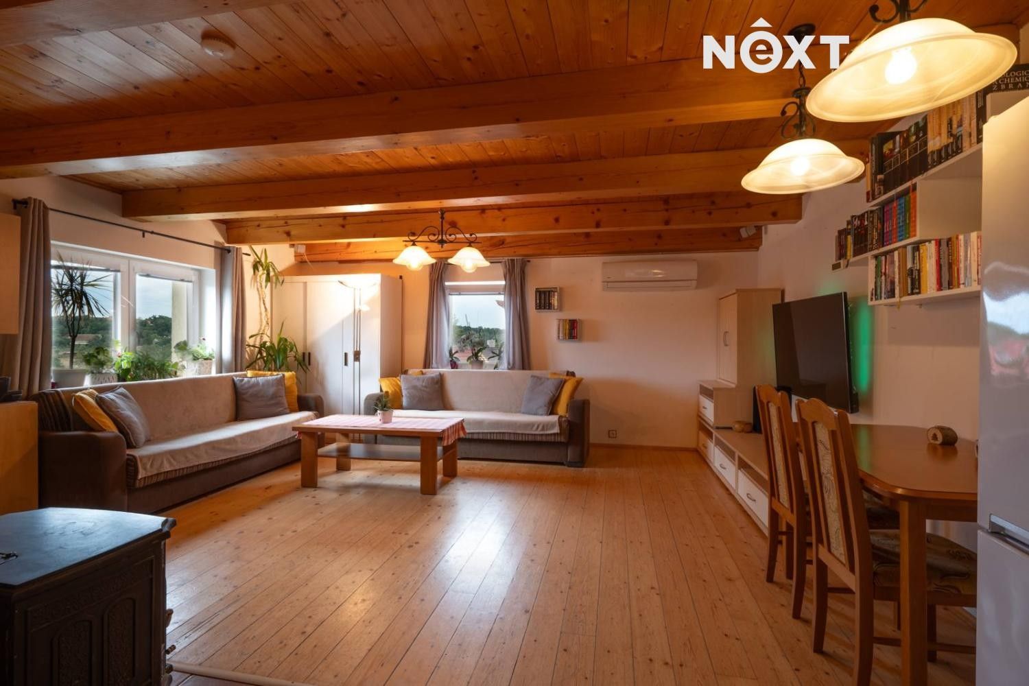 Prodej rodinný dům - Veletice, Holedeč, 258 m²