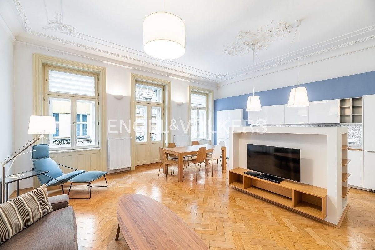 3+kk, Soukenická, Nové Město, Praha, Česko, 104 m²