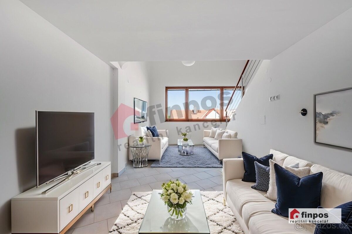 Ostatní, Praha, 155 21, 105 m²