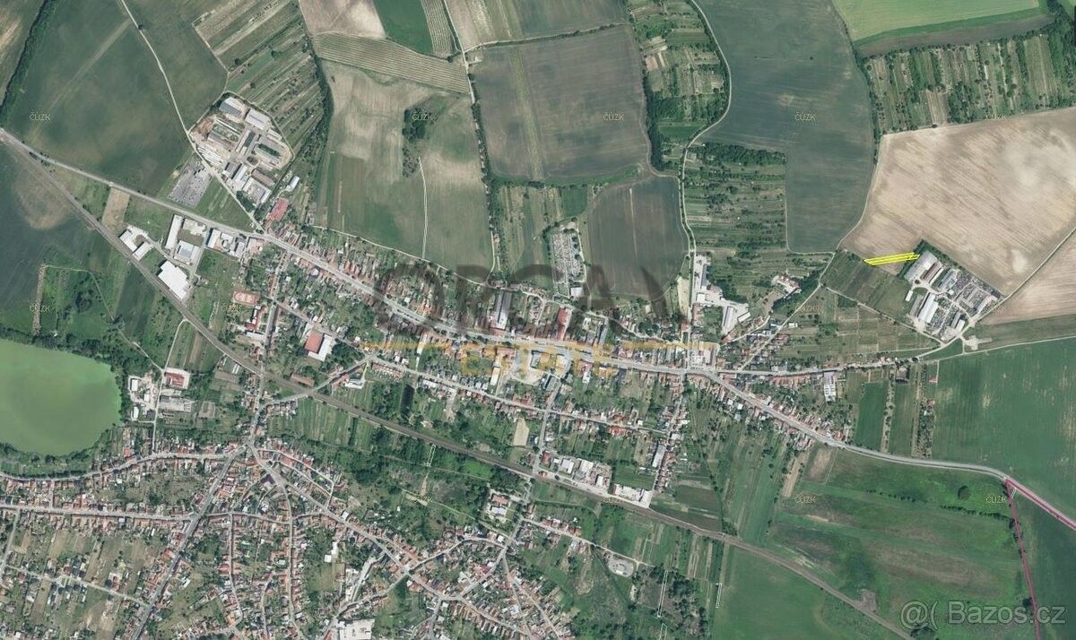 Prodej pozemek - Vracov, 696 42, 1 956 m²