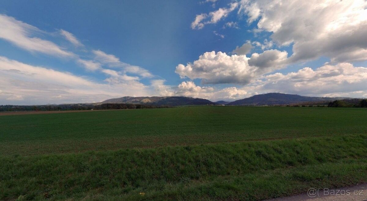 Prodej pozemek - Chvalčov, 768 72