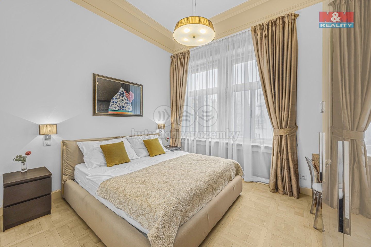 Pronájem byt 2+kk - Pařížská, Praha, 70 m²