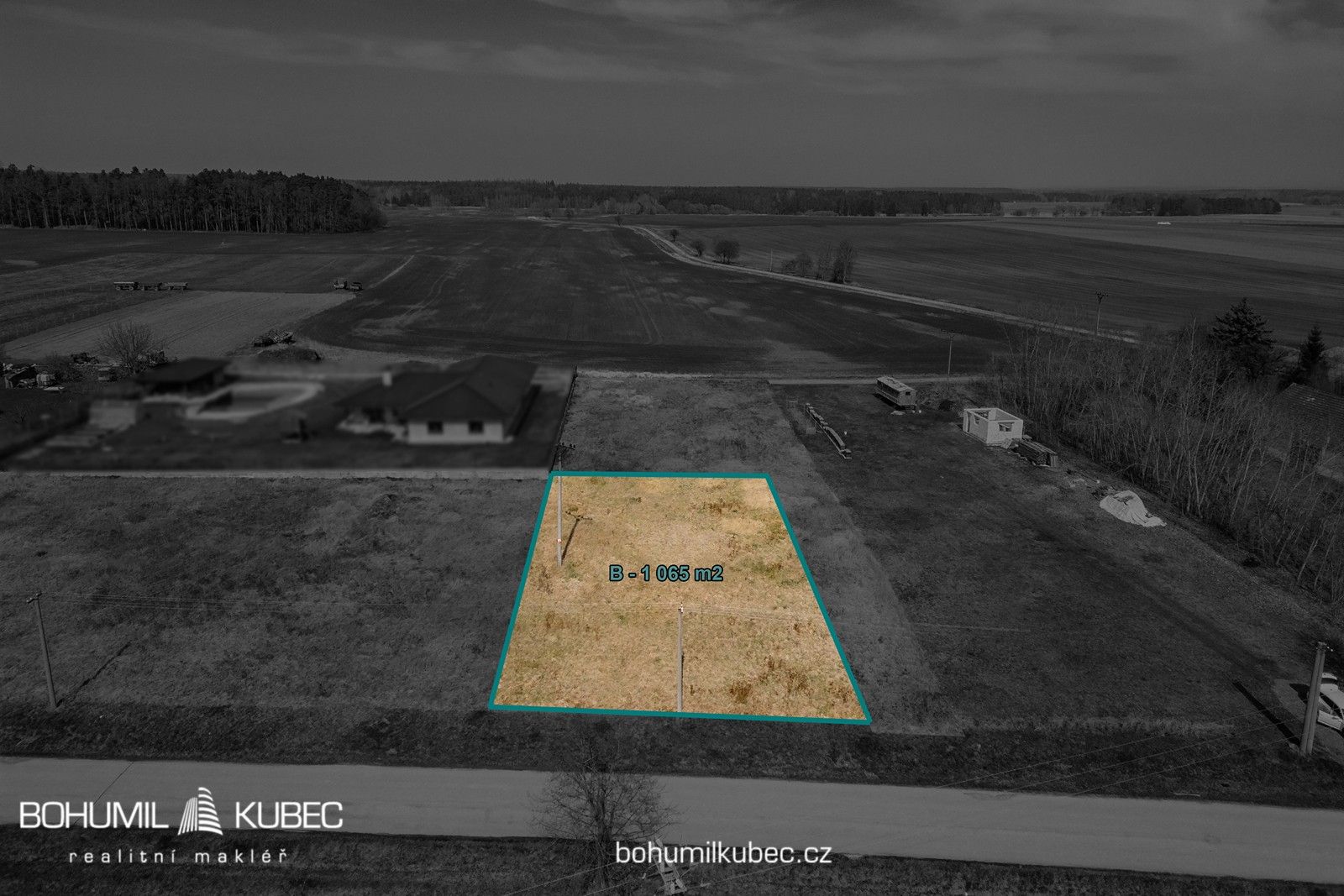 Pozemky pro bydlení, Lišov, 1 065 m²