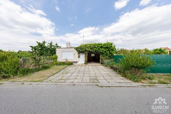 Prodej dům - Žabčice, 664 63, 732 m²