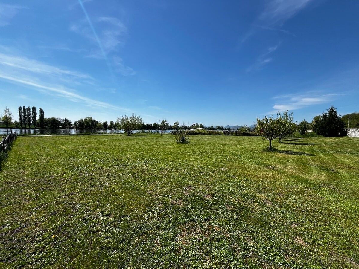 Zahrady, Křešice, 411 48, 457 m²