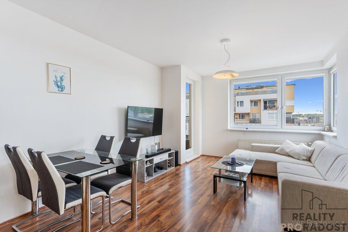 3+kk, Praha, 190 00, 59 m²