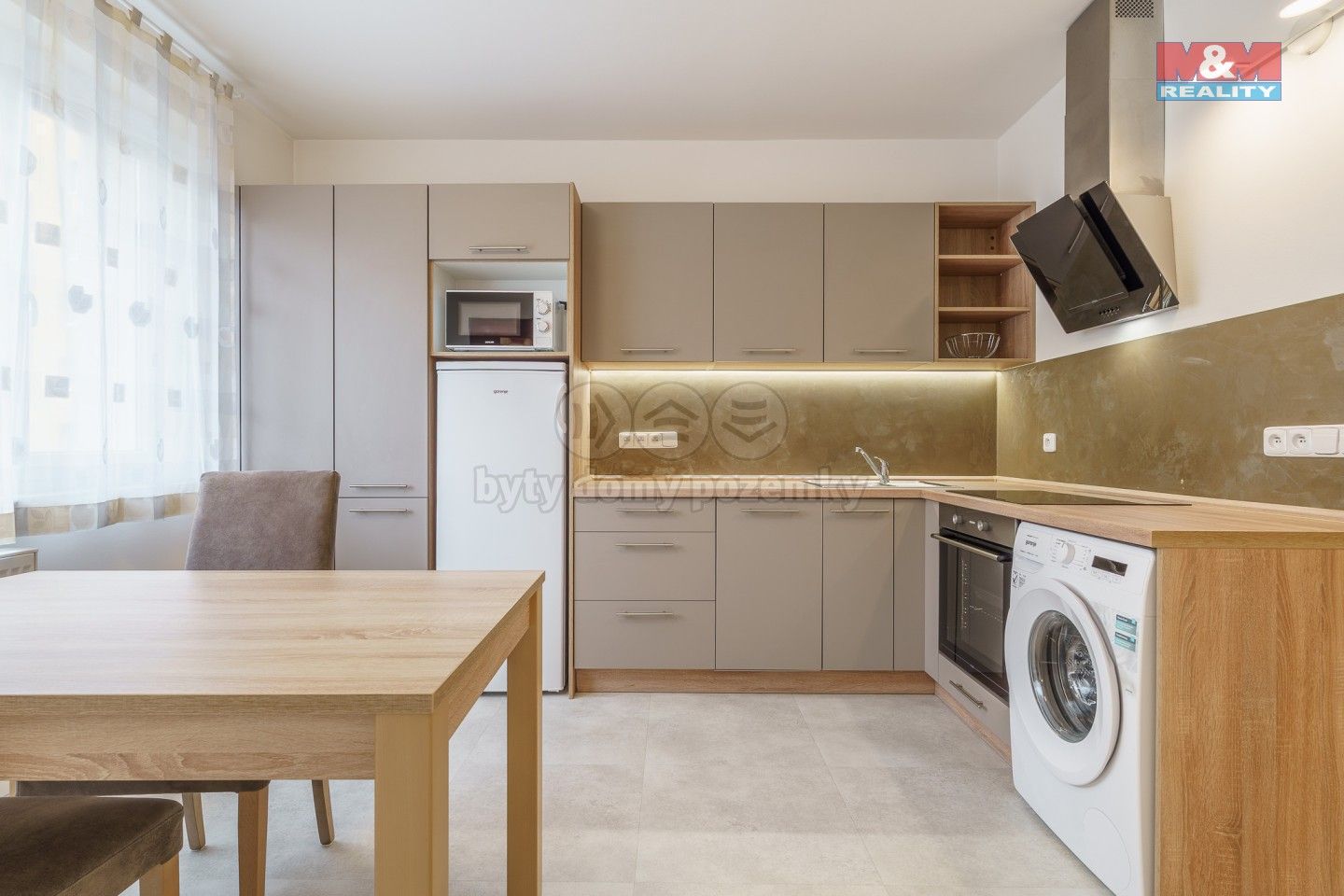 1+1, Úvalská, Karlovy Vary, 35 m²