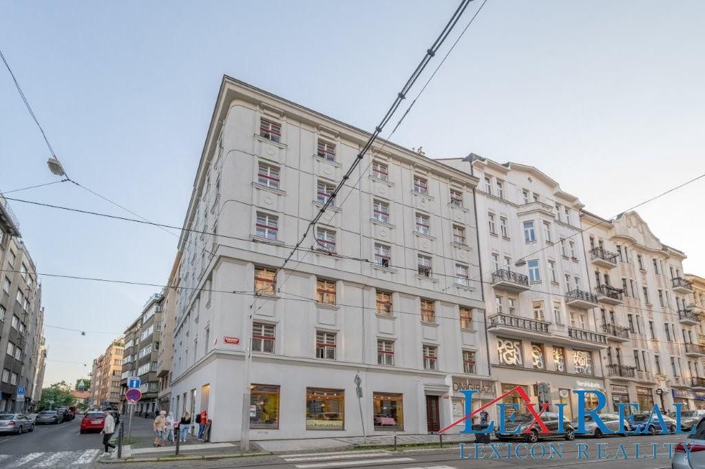 1+1, Praha, 170 00, 56 m²