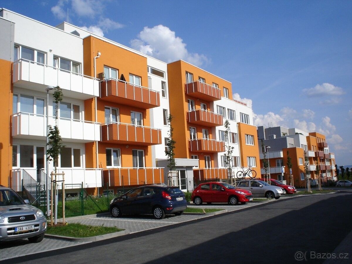 1+kk, Praha, 109 00