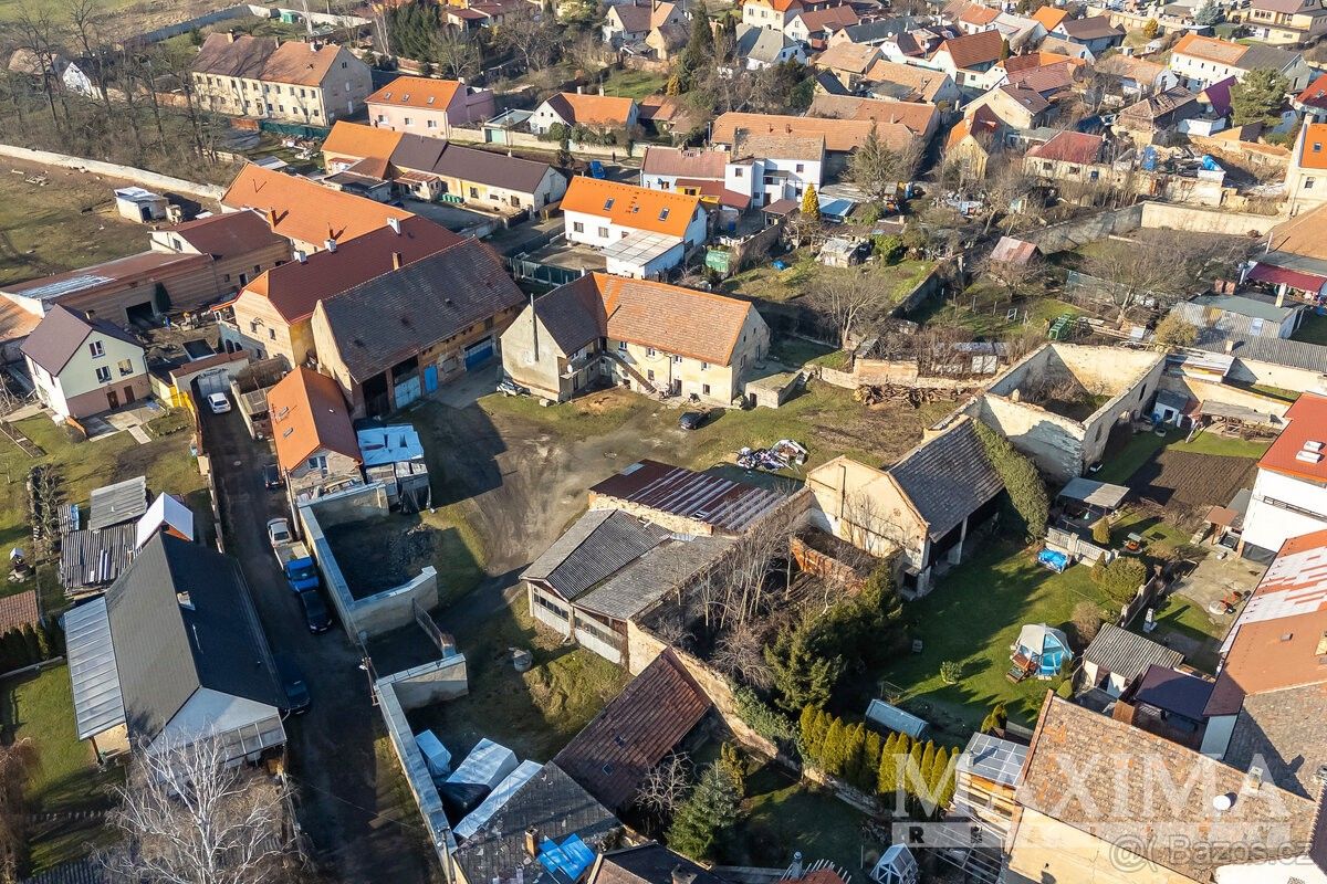 Prodej dům - Kladno, 272 01, 3 246 m²