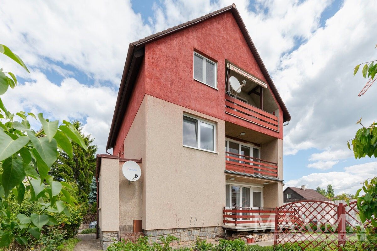 Prodej dům - Praha, 100 00, 440 m²