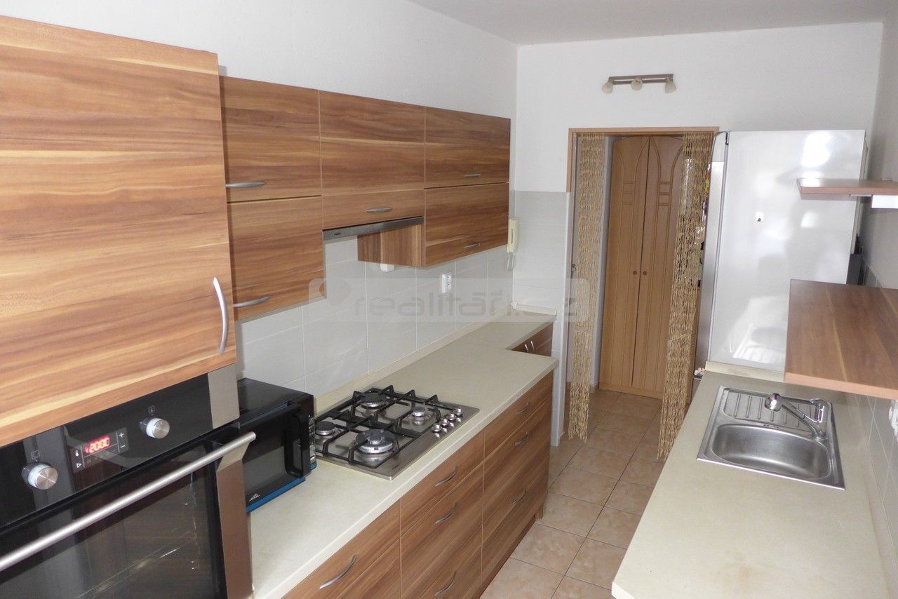 3+1, náměstí Generála Píky, Plzeň, 83 m²