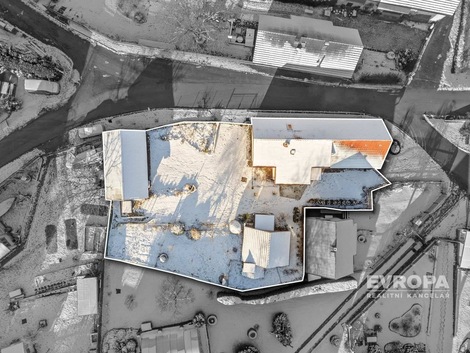 Prodej rodinný dům - Přívlaky, Samopše, 120 m²