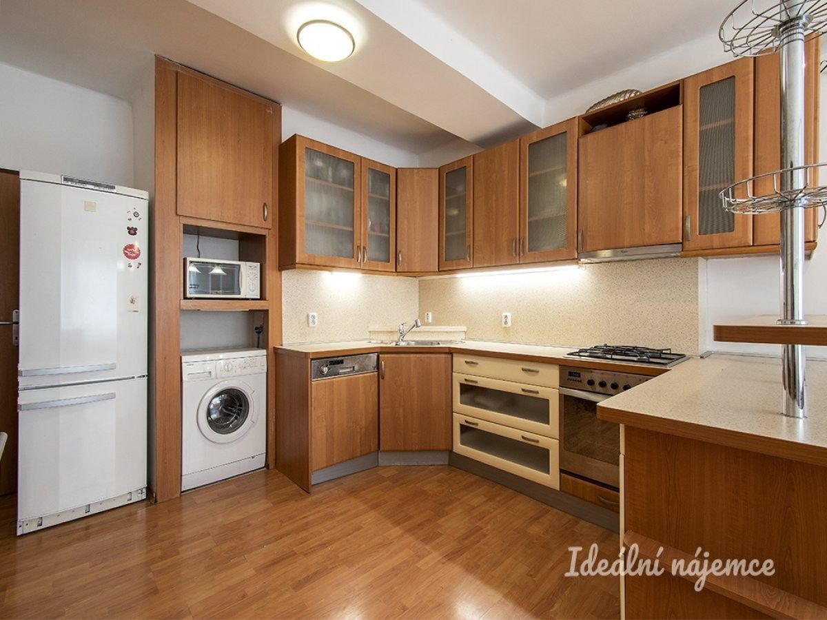 Pronájem byt 3+kk - Kouřimská, Praha, 78 m²