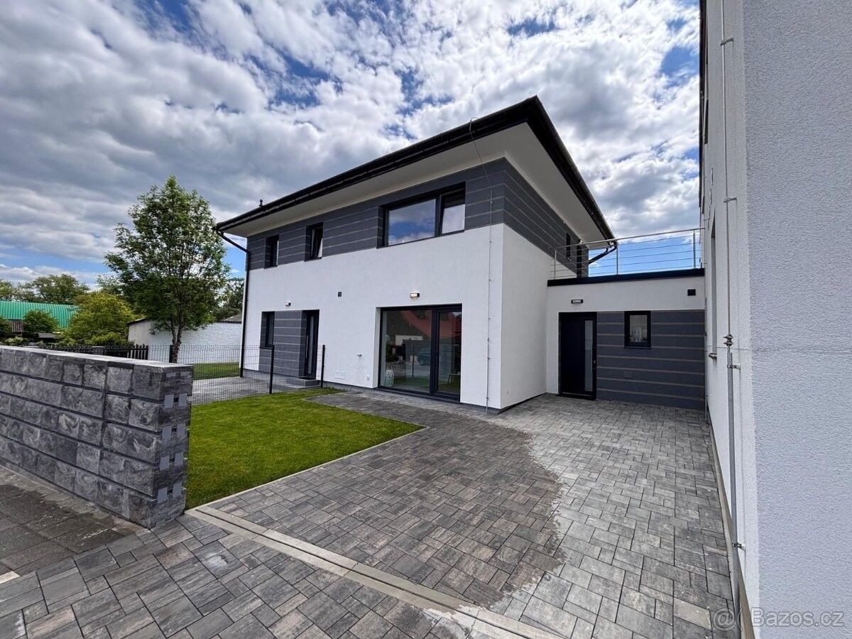 Prodej dům - Úvaly, 250 82, 85 m²