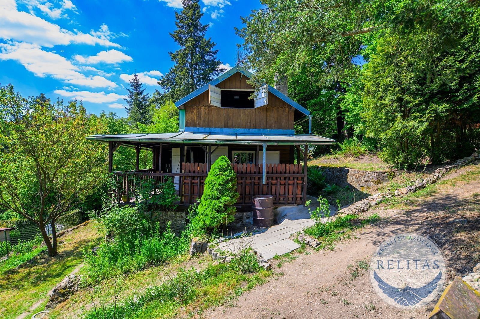 Chaty, Hvozdnice, 35 m²