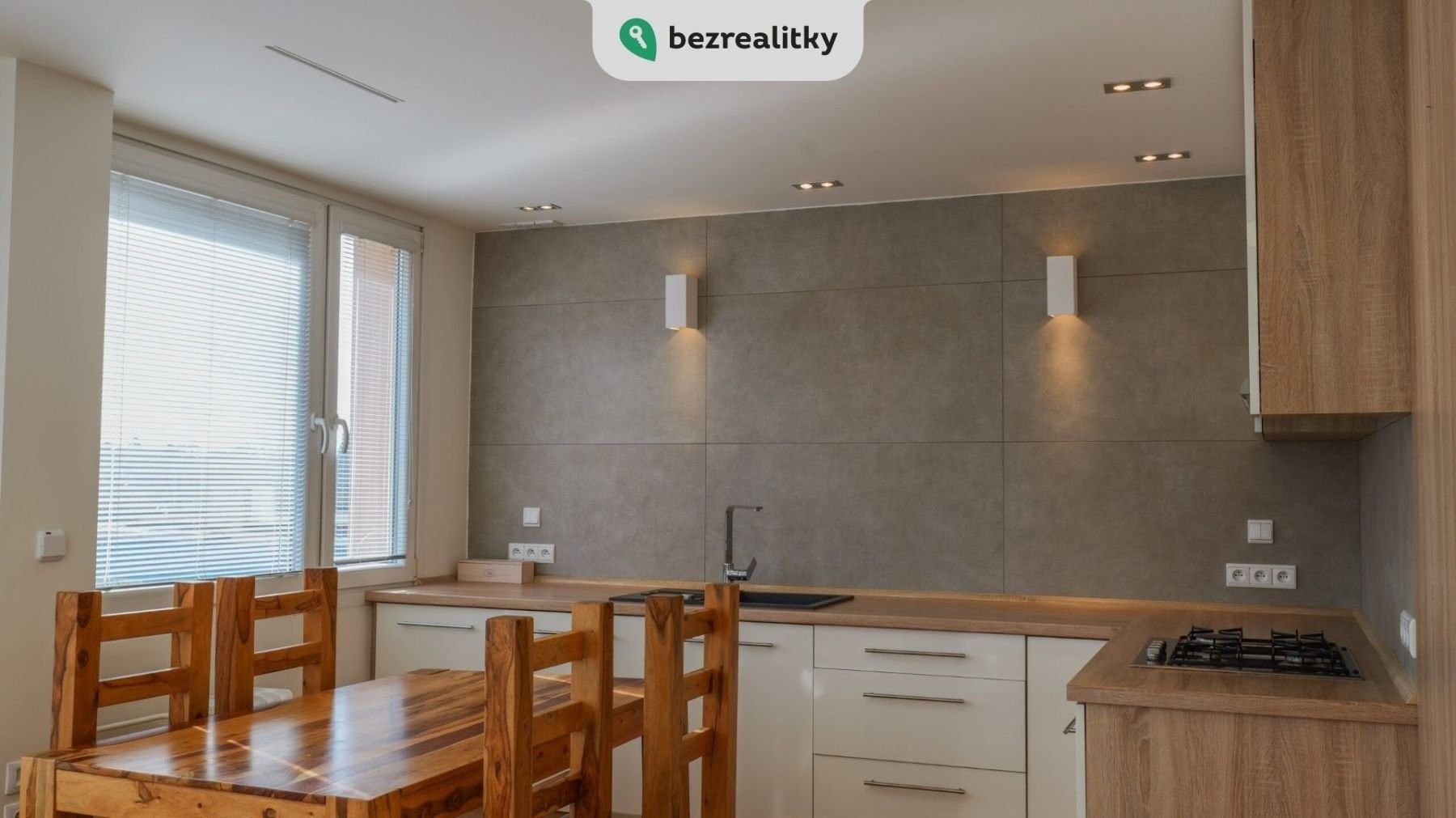 2+kk, Pujmanové, Praha, 69 m²