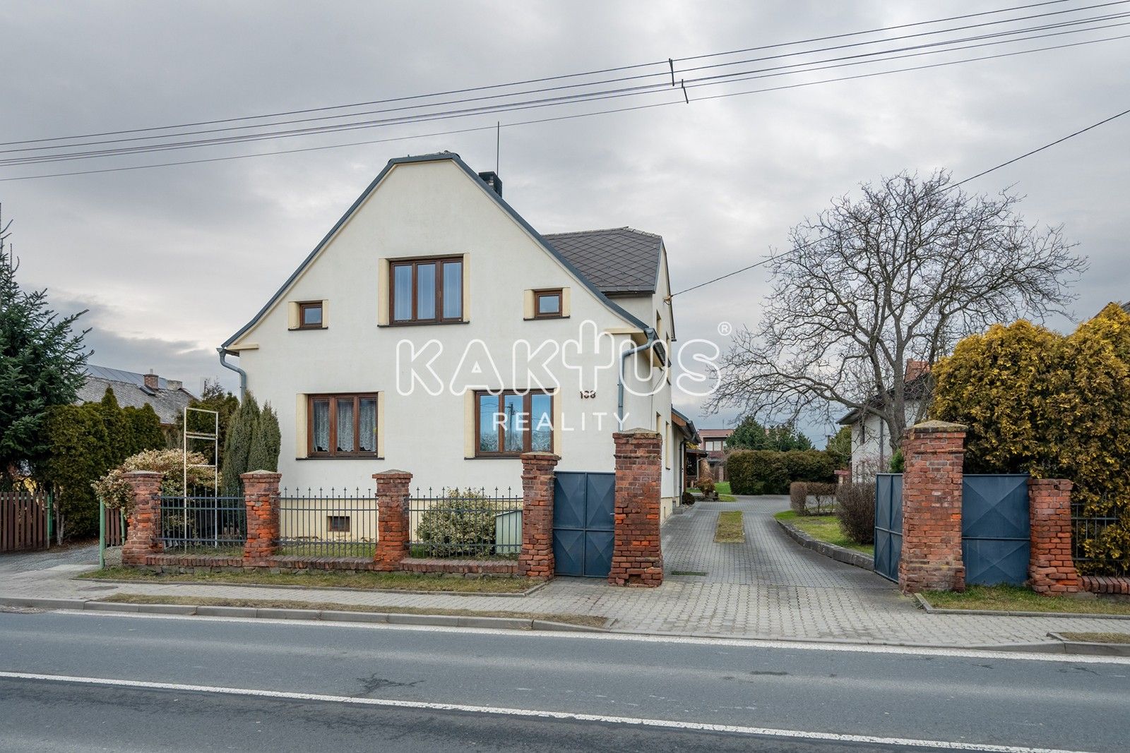 Rodinné domy, Hlučínská, Kravaře, 360 m²
