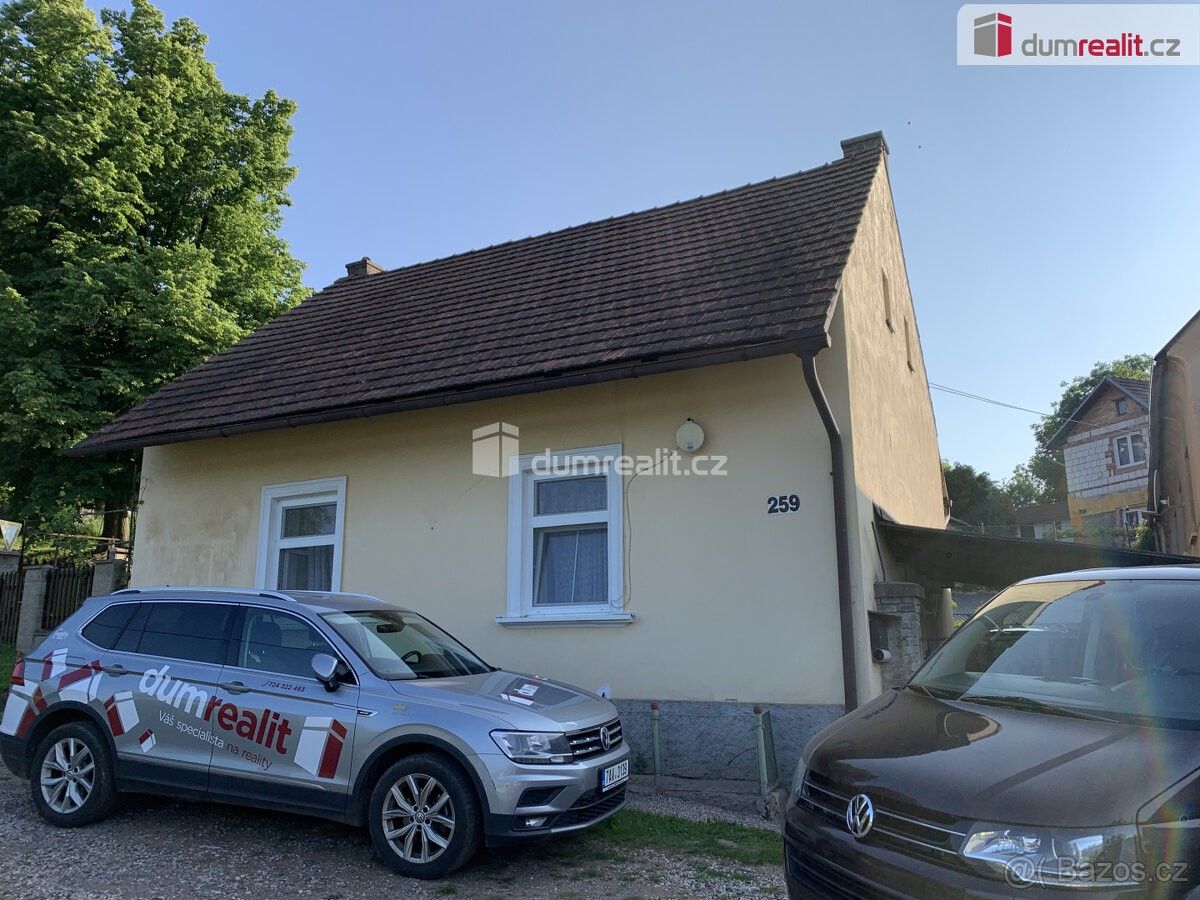 Prodej dům - Karlštejn, 267 18, 232 m²