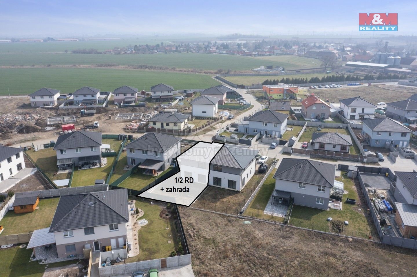 Prodej rodinný dům - Polerady, 188 m²