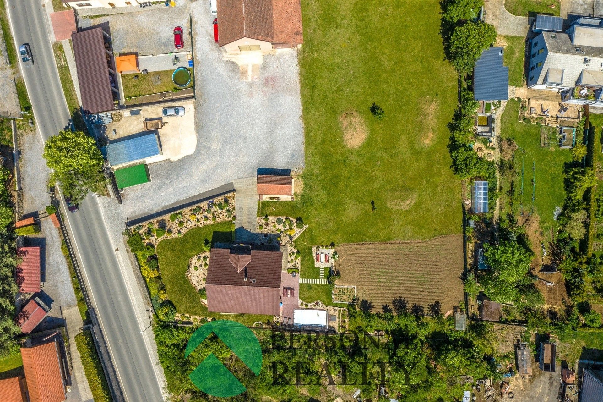 Pozemky pro bydlení, Karlštejnská, Tachlovice, 1 896 m²