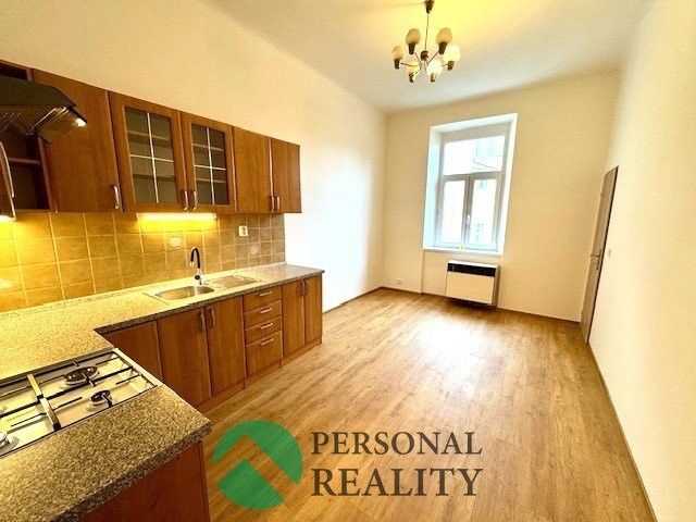2+1, Starostrašnická, Praha, 65 m²