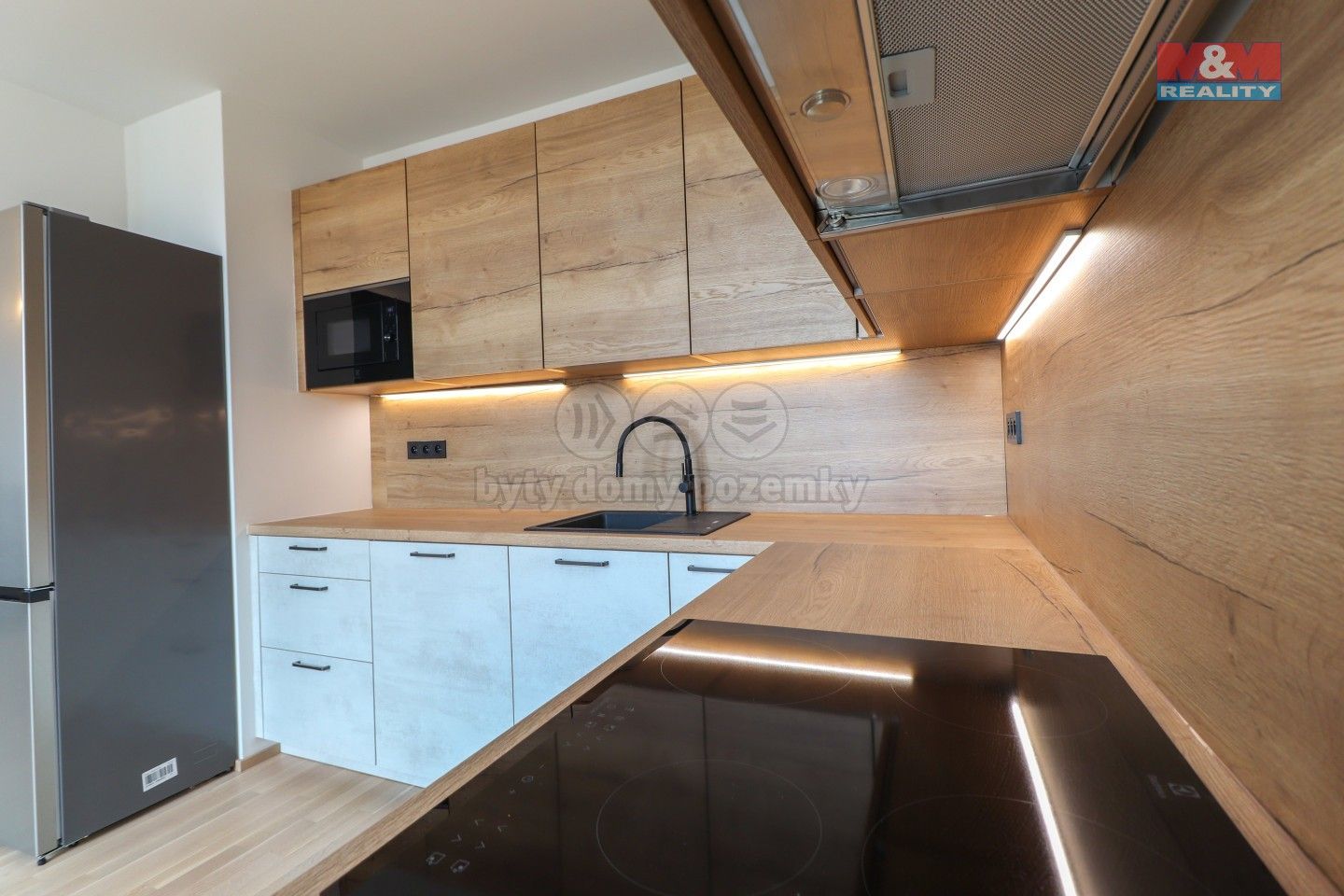 Pronájem byt 2+kk - Nádražní, Praha, 65 m²
