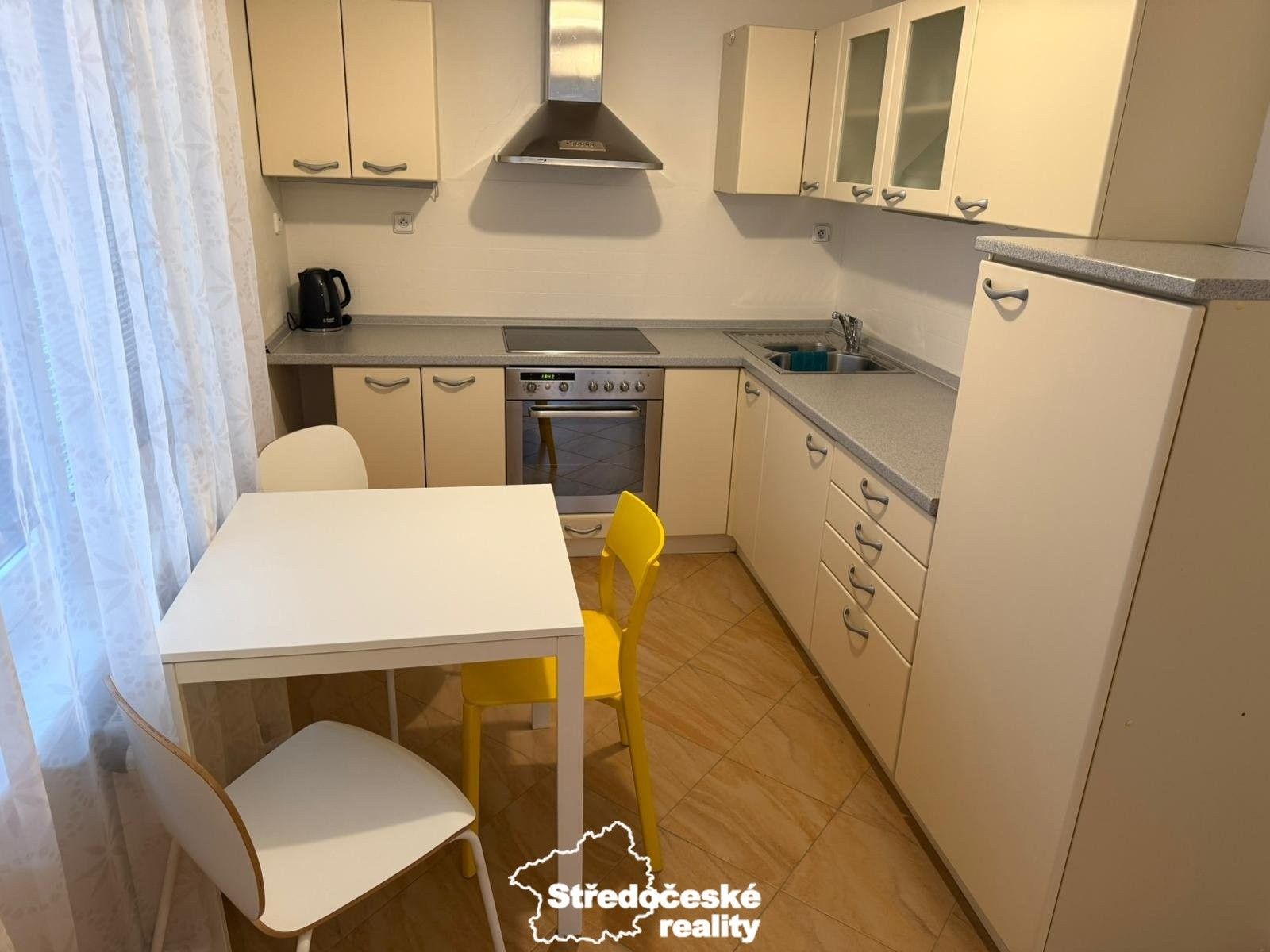 2+kk, Holubí, Praha, 42 m²
