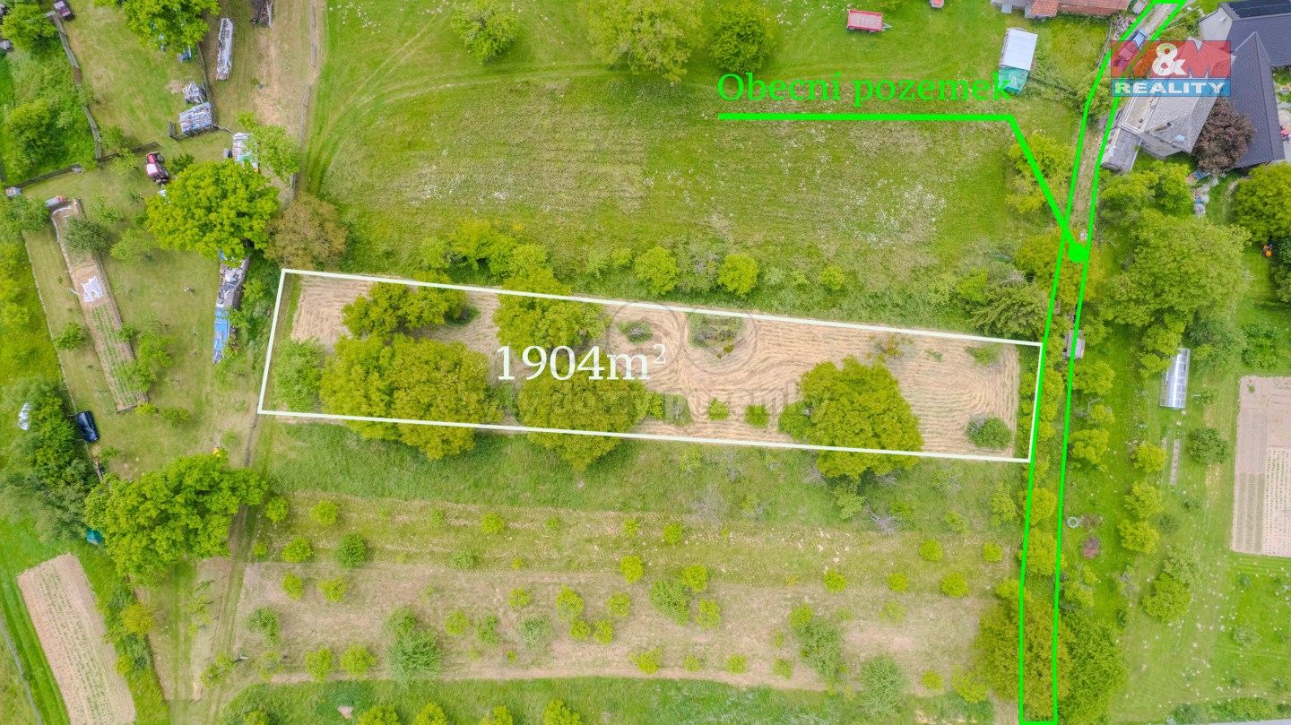 Zahrady, Sovadina, Bystřice pod Hostýnem, 1 904 m²