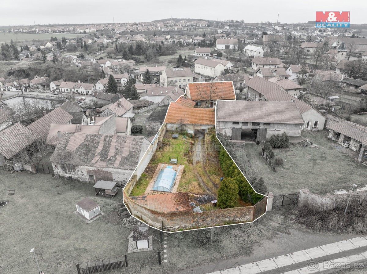 Prodej dům - Tursko, 252 65, 1 388 m²