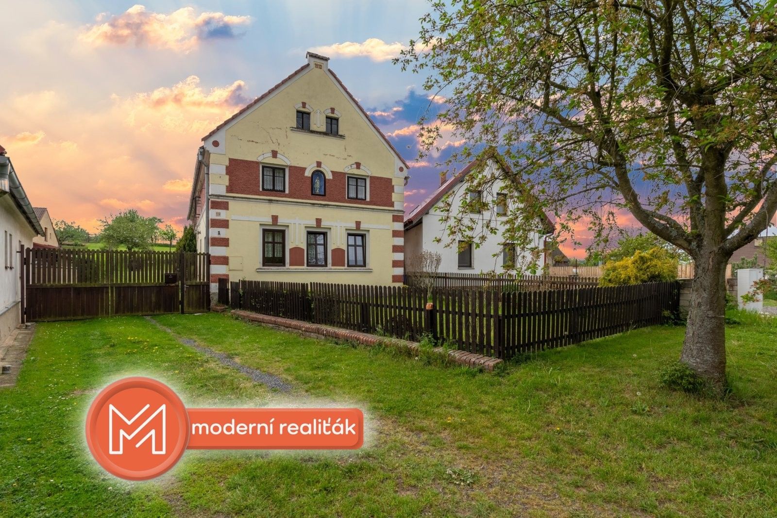 Ostatní, Bílenec, Petrohrad, 247 m²