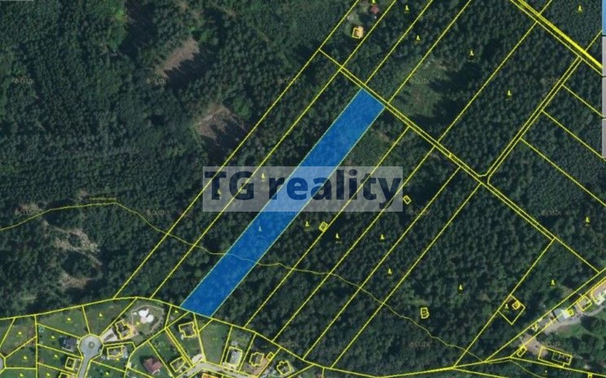 Lesy, Babice, 8 867 m²