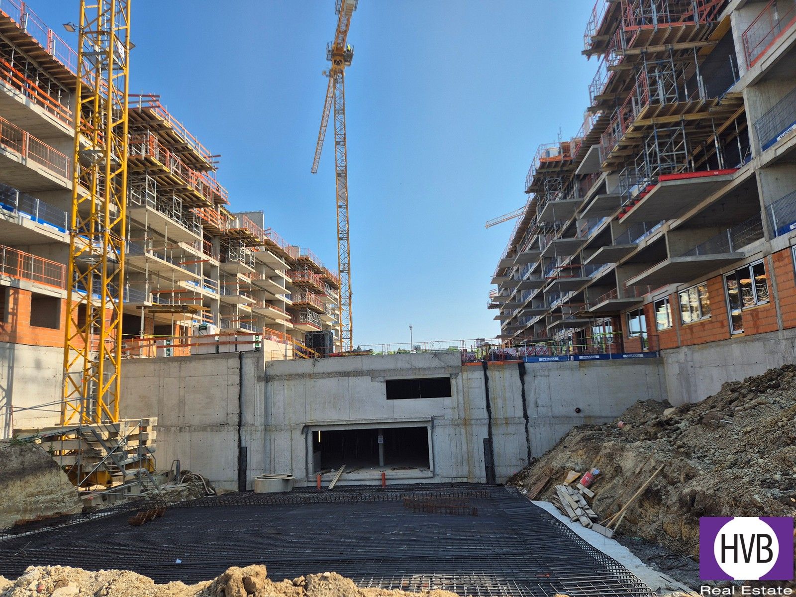 2+kk, Hlubočepy, Praha, 103 m²