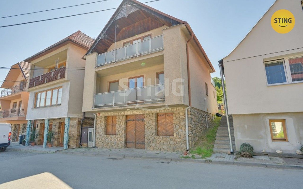 Prodej rodinný dům - Milovice, 154 m²