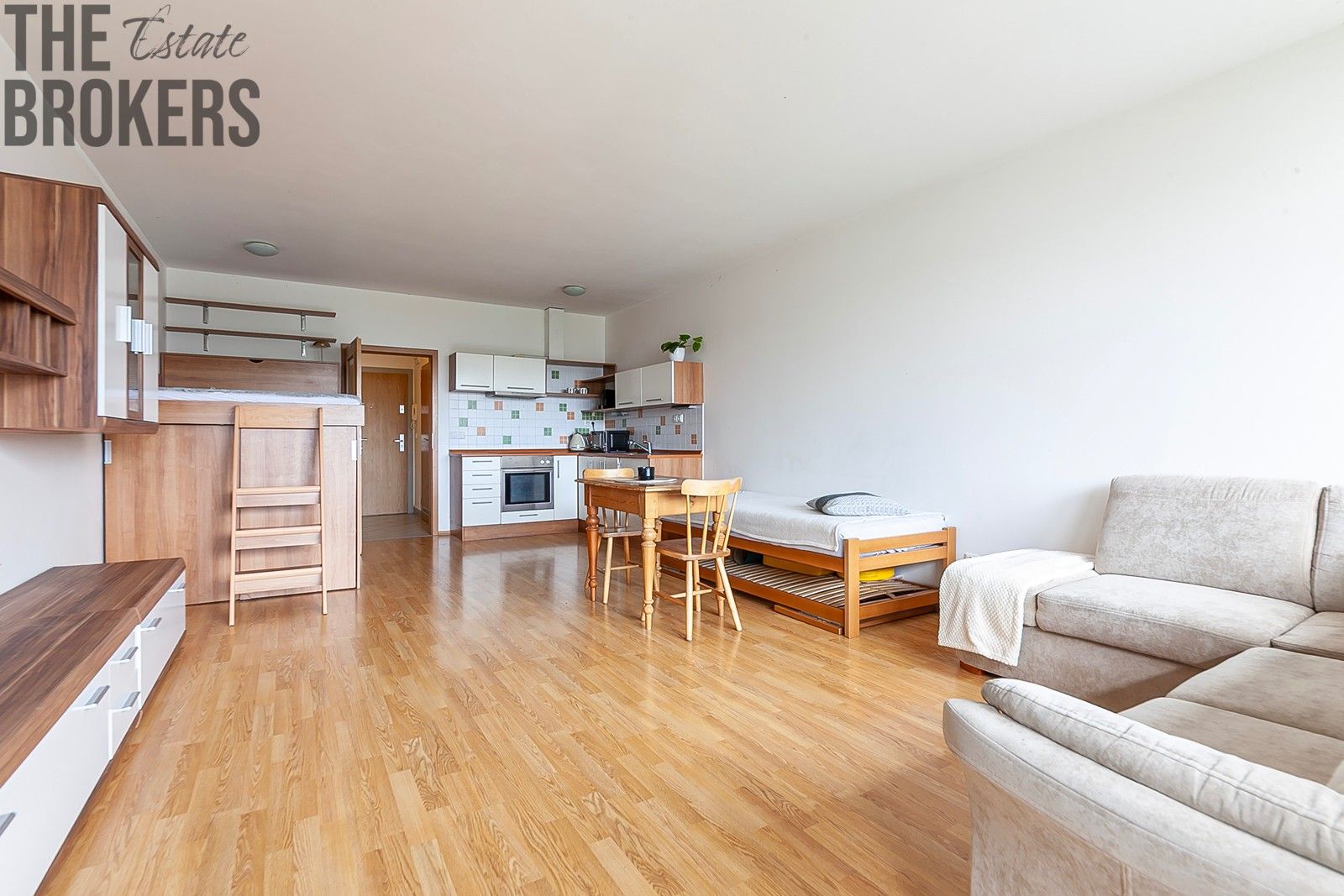 1+kk, Osadní, Praha, 44 m²