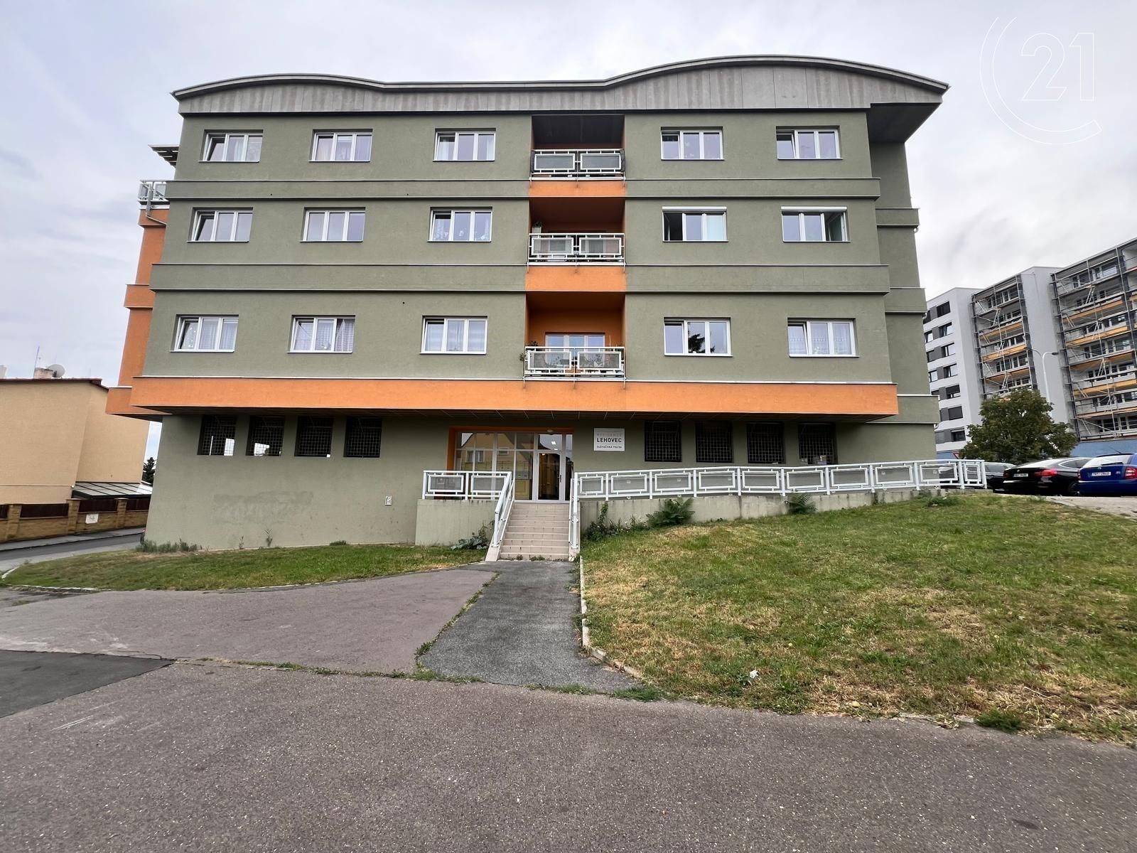 1+kk, Slévačská, Praha, 40 m²
