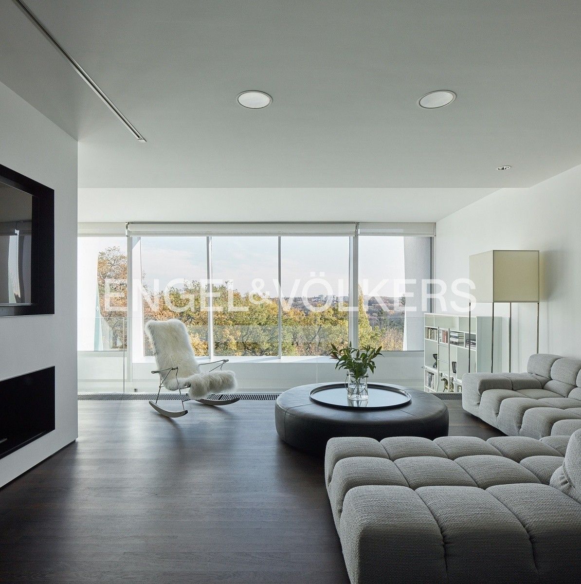 5+kk, Na Hřebenkách, Praha, 284 m²