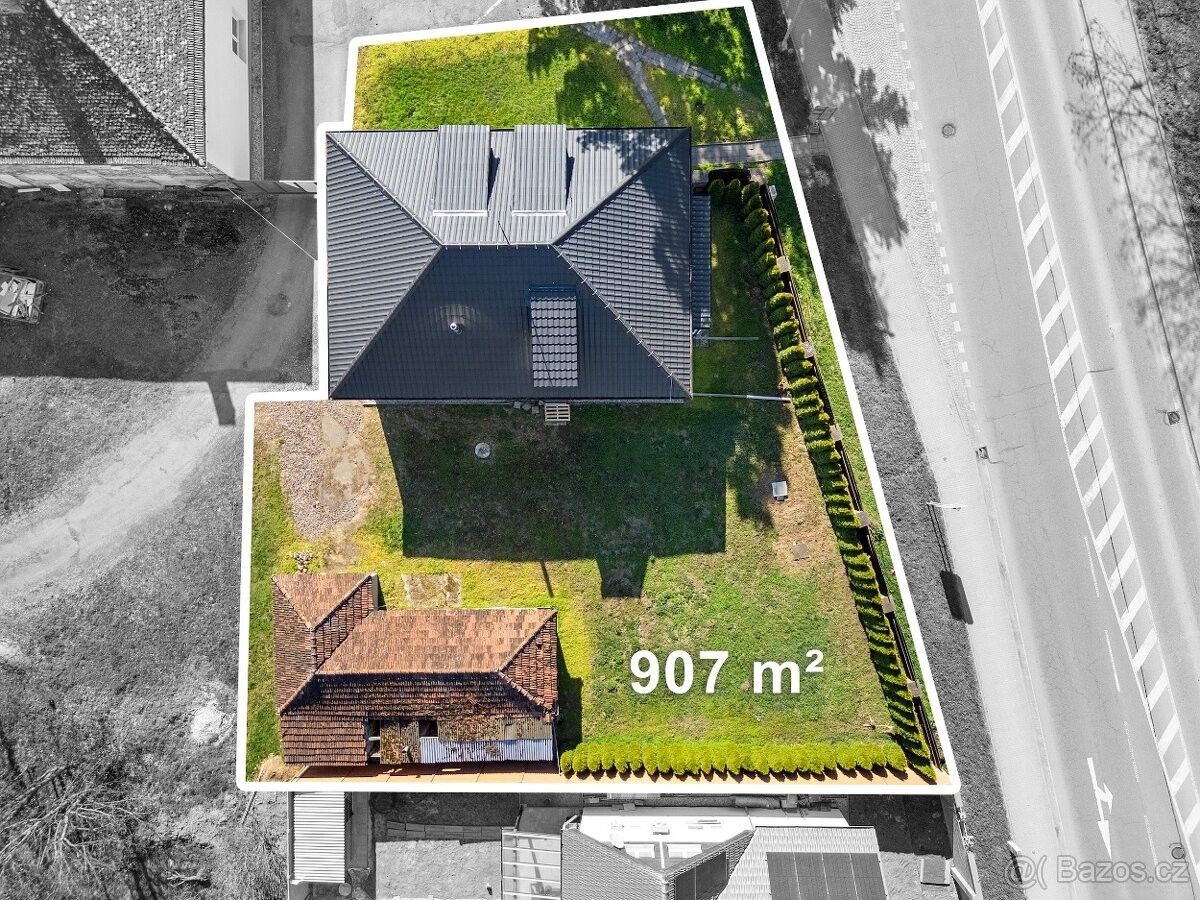 Prodej dům - Kuřim, 664 34, 907 m²